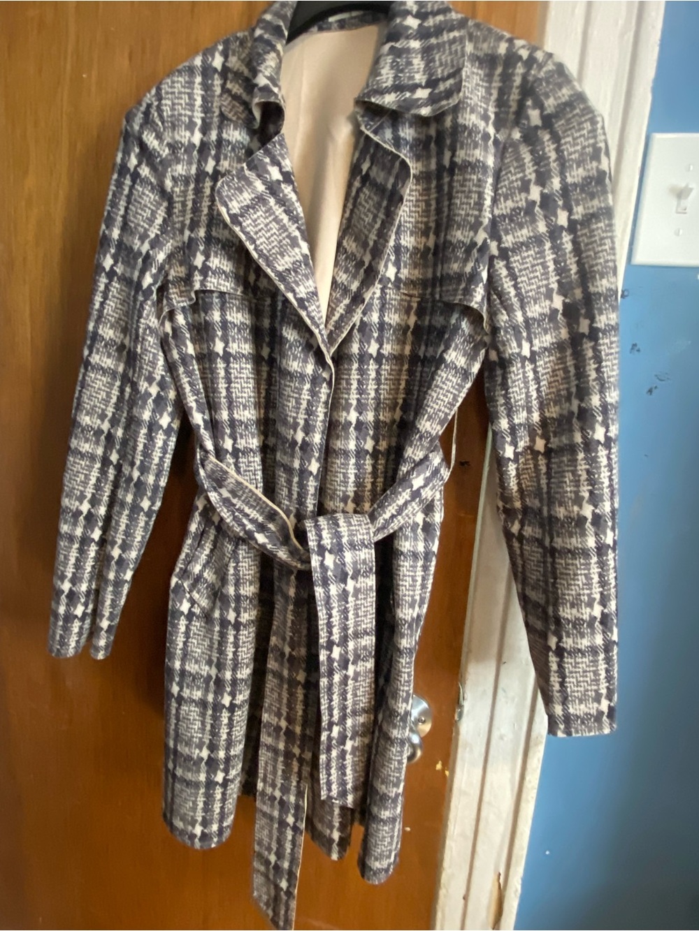 Solitaire Gray and Cream Plaid Belted Trench Coat